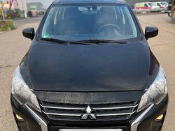 Schwarz Gebraucht 2022 Mitsubishi Space Star Select Kleinwagen | 9.500 € (Fairer Preis)