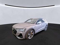 Florettsilber metallic Gebraucht 2024 Audi e-tron S-Line SUV | 49.770 € (Fairer Preis)