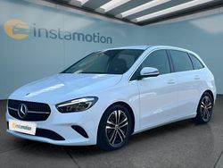 Weiß Gebraucht 2024 Mercedes B220 Van / Kleinbus | 34.199 € (Guter Preis)