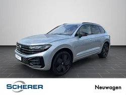 Silber Neu 2025 VW Touareg R-line SUV | 116.235 €