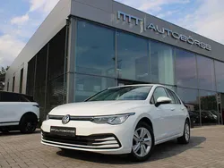 Andere Gebraucht 2022 VW Golf VIII Life Limousine | 19.400 € (Fairer Preis)