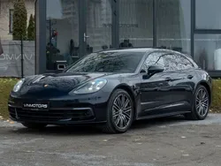 Blau Gebraucht 2018 Porsche Panamera S E-Hybrid Sport Turismo Limousine | 44.999 € (Guter Preis)