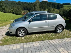 Silber Gebraucht 2004 Toyota Corolla Limousine | 5.500 €