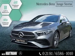 Grau Gebraucht 2024 Mercedes A180 AMG Limousine | 30.980 € (Guter Preis)