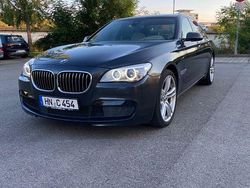 Schwarz Gebraucht 2014 BMW 740 Limousine | 18.499 € (Fairer Preis)