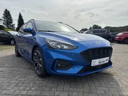 Dynamicblau metallic Gebraucht 2020 Ford Focus ST-Line Kombi | 15.900 € (Fairer Preis)