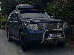Grau Gebraucht 2006 Nissan Pathfinder Premium Edition SUV | 17.500 €