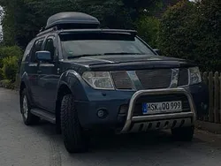 Grau Gebraucht 2006 Nissan Pathfinder Premium Edition SUV | 17.500 €