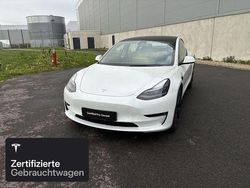 Weiß Gebraucht 2021 Tesla Model 3 Long Range AWD Limousine | 30.400 € (Fairer Preis)