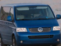 Blau Gebraucht 2008 VW T5 Van | 7.000 € (Guter Preis)