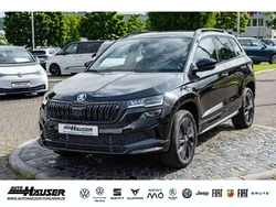 Schwarzmagic perleffekt Neu 2025 Skoda Karoq SportLine SUV | 36.895 € (Teuer)