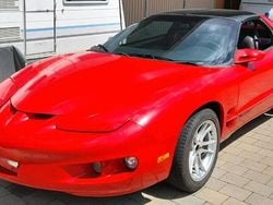 Rot Gebraucht 1999 Pontiac Firebird Coupé | 14.950 €