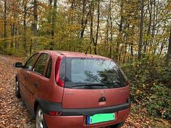 Violet Gebraucht 2002 Opel Corsa Limousine | 1.499 € (Guter Preis)