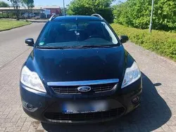 Schwarz Gebraucht 2009 Ford Focus Kombi | 1.900 € (Guter Preis)