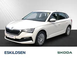 Weiß Gebraucht 2020 Skoda Scala Cool Plus Kleinwagen | 14.930 € (Guter Preis)