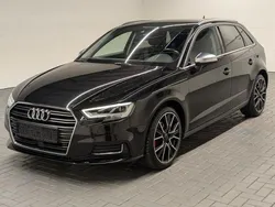 Mythosschwarzmet. Gebraucht 2018 Audi A3 Ambiente Limousine | 18.980 € (Fairer Preis)