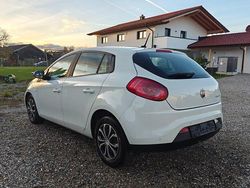 Weiß Gebraucht 2010 Fiat Bravo Dynamic Kleinwagen | 1.500 € (Guter Preis)