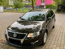 Braun Gebraucht 2007 VW Passat Kombi | 2.600 € (Fairer Preis)