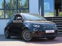 Schwarz Gebraucht 2021 Fiat 500e Limousine | 12.900 €