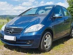 Blau Gebraucht 2009 Mercedes A150 Van / Kleinbus | 2.900 € (Guter Preis)