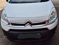 Weiß Gebraucht 2012 Citroën Berlingo Van / Kleinbus | 5.100 € (Fairer Preis)