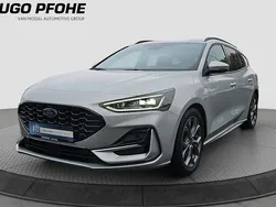 Silber Gebraucht 2023 Ford Focus ST-Line Kombi | 23.775 € (Guter Preis)