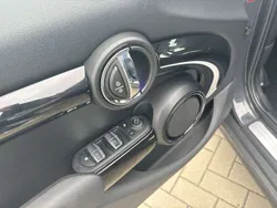 Grau Gebraucht 2018 Mini Cooper S Kleinwagen | 16.800 € (Fairer Preis)