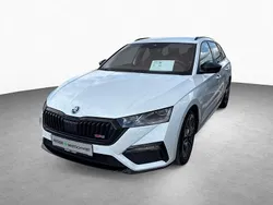 Moon weiss perleffekt Gebraucht 2021 Skoda Octavia RS Limousine | 34.370 € (Fairer Preis)