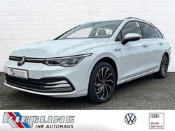 Weiß Gebraucht 2022 VW Golf VIII Style Kombi | 26.450 € (Fairer Preis)