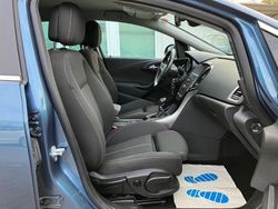 Gebraucht 2016 Opel Astra Exklusiv Kombi | 5.990 € (Guter Preis)