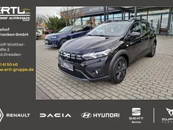 Schwarz Gebraucht 2022 Dacia Sandero Expression Kleinwagen | 18.290 € (Etwas zu teuer)