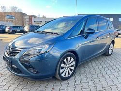 Blau Gebraucht 2012 Opel Zafira Tourer Innovation Van / Kleinbus | 7.450 € (Superpreis)
