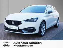Candy weiss Gebraucht 2021 Seat Leon ST FR Kombi | 20.450 € (Guter Preis)