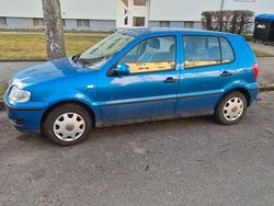 Blau Gebraucht 2000 VW Polo Limousine | 1.400 € (Fairer Preis)