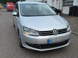Silber Gebraucht 2011 VW Sharan Van / Kleinbus | 11.500 € (Etwas zu teuer)