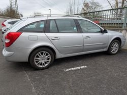 Silber Gebraucht 2005 Renault Laguna II Kombi | 3.000 € (Etwas zu teuer)