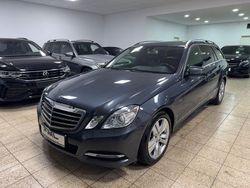 Grau Gebraucht 2011 Mercedes E220 Avantgarde Kombi | 10.999 € (Fairer Preis)