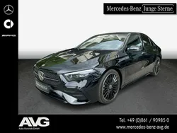 Schwarz Gebraucht 2024 Mercedes A200 Premium Limousine | 36.990 € (Teuer)