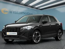 Grau Neu 2025 Audi Q2 SUV | 39.299 € (Teuer)