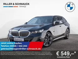 Sophistograu Gebraucht 2024 BMW 520 M Sport Kombi | 50.950 € (Superpreis)