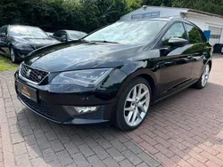 Schwarz Gebraucht 2016 Seat Leon ST FR Kombi | 6.290 € (Fairer Preis)
