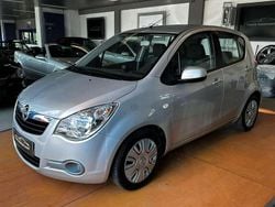 Silver metallic Gebraucht 2011 Opel Agila Edition Kleinwagen | 7.690 € (Fairer Preis)