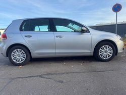 Silber Gebraucht 2010 VW Golf VI Kleinwagen | 4.599 € (Fairer Preis)