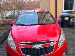 Rot Gebraucht 2010 Chevrolet Spark Kleinwagen | 2.000 €