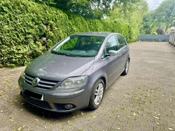 Grau Gebraucht 2007 VW Golf Plus Cross Van / Kleinbus | 5.900 € (Etwas zu teuer)