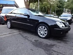 Schwarz Gebraucht 2005 Mercedes CLK220 Elegance | 5.900 € (Fairer Preis)