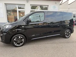 Diamond black Gebraucht 2022 Opel Zafira Life Elegance Van | 27.850 € (Superpreis)
