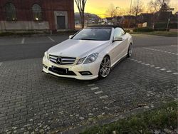 Weiß Gebraucht 2011 Mercedes E350 AMG Cabrio | 16.900 € (Fairer Preis)