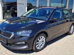 Schwarzmagic perleffekt Gebraucht 2020 Skoda Scala Ambition Kleinwagen | 13.690 € (Fairer Preis)