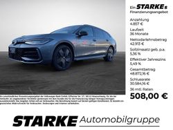 Schwarz (grenadillschwarz metallic) Neu 2025 VW Passat R-line Kombi | 47.770 € (Guter Preis)